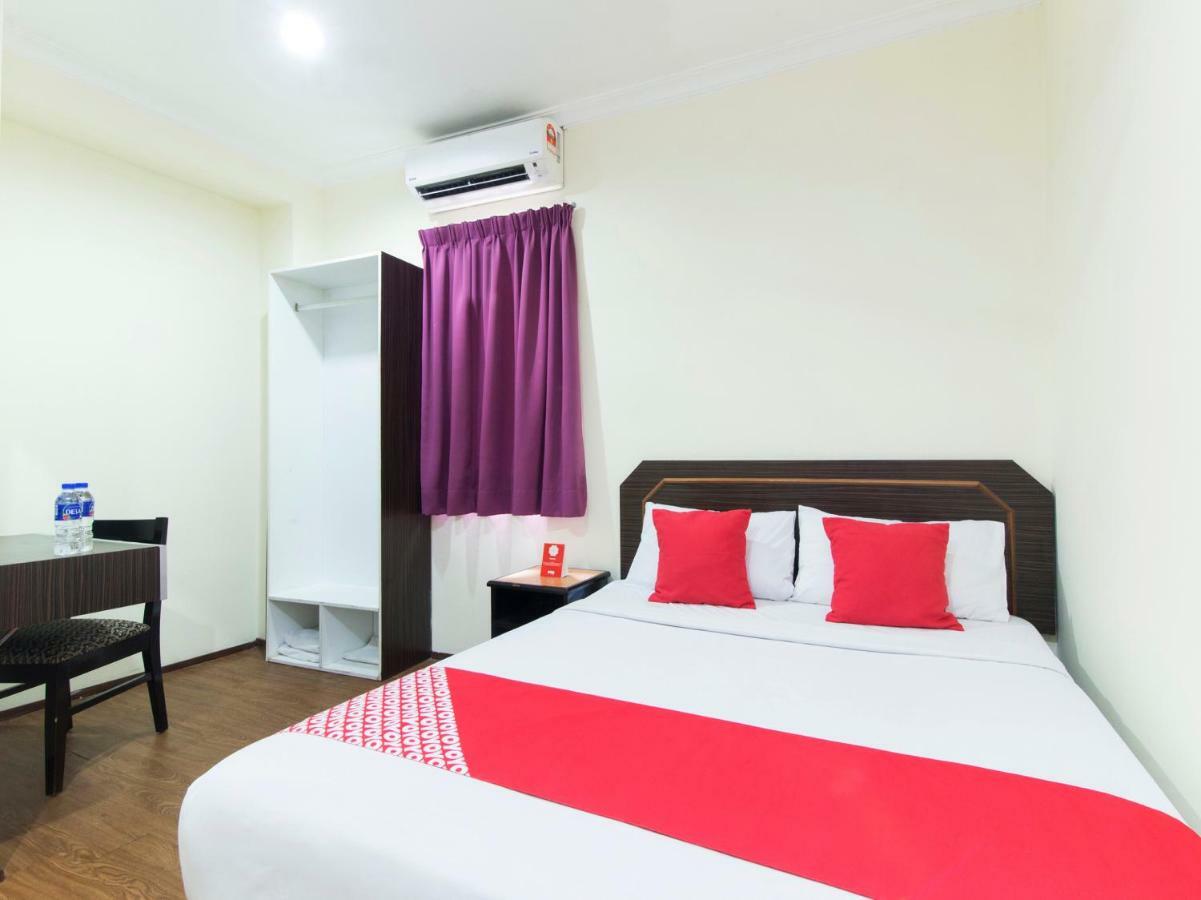 קואלה לומפור Oyo 327 Buddys Hotel מראה חיצוני תמונה