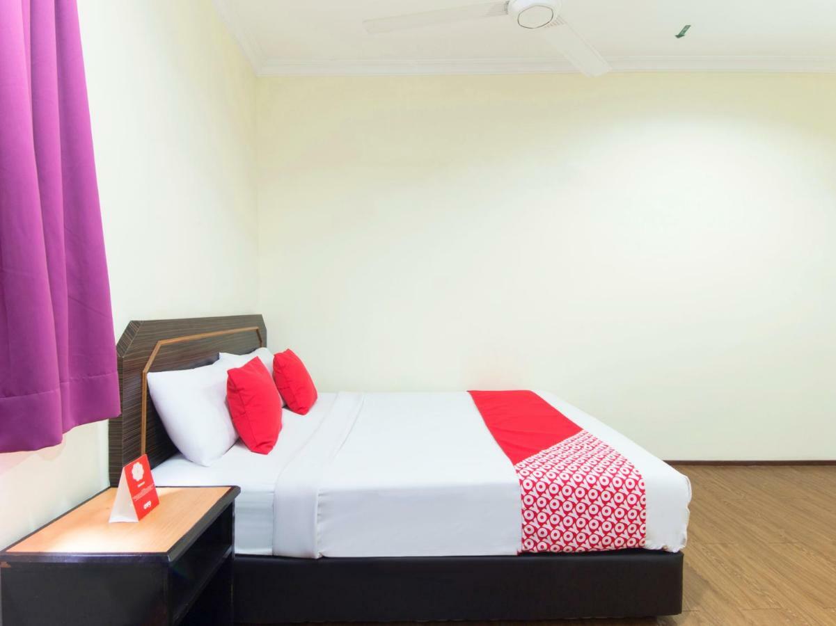 קואלה לומפור Oyo 327 Buddys Hotel מראה חיצוני תמונה